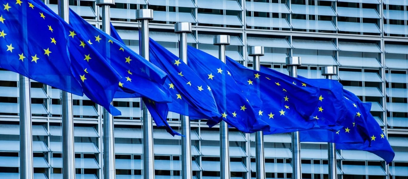 Κομισιόν: Επεκτείνεται γι' ακόμη έξι μήνες η εποπτεία της στην Ελλάδα